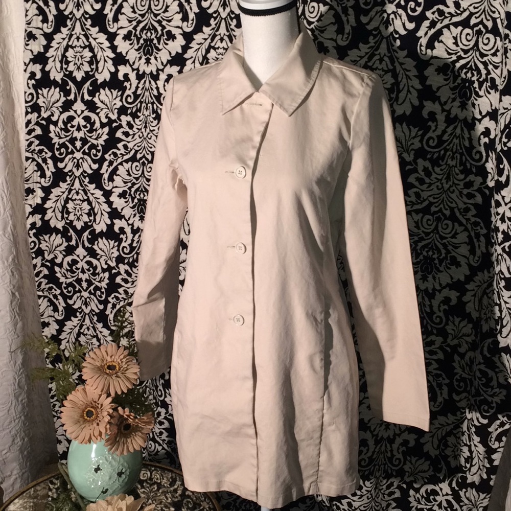 BOGO Gap cream PeaCoat